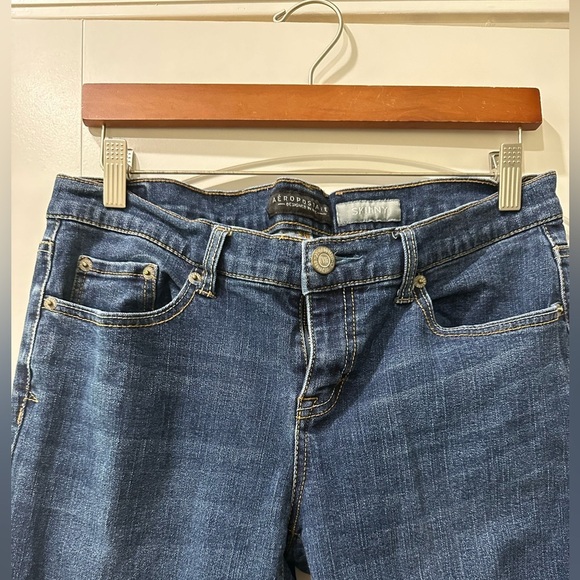 Skinny Jeans | 10 Short | Aeropostale - Picture 2 of 4